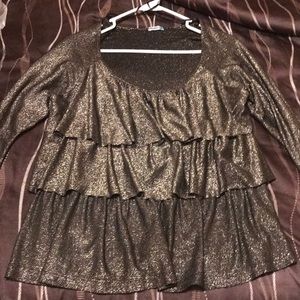 Sparkling light weight knitted sweater